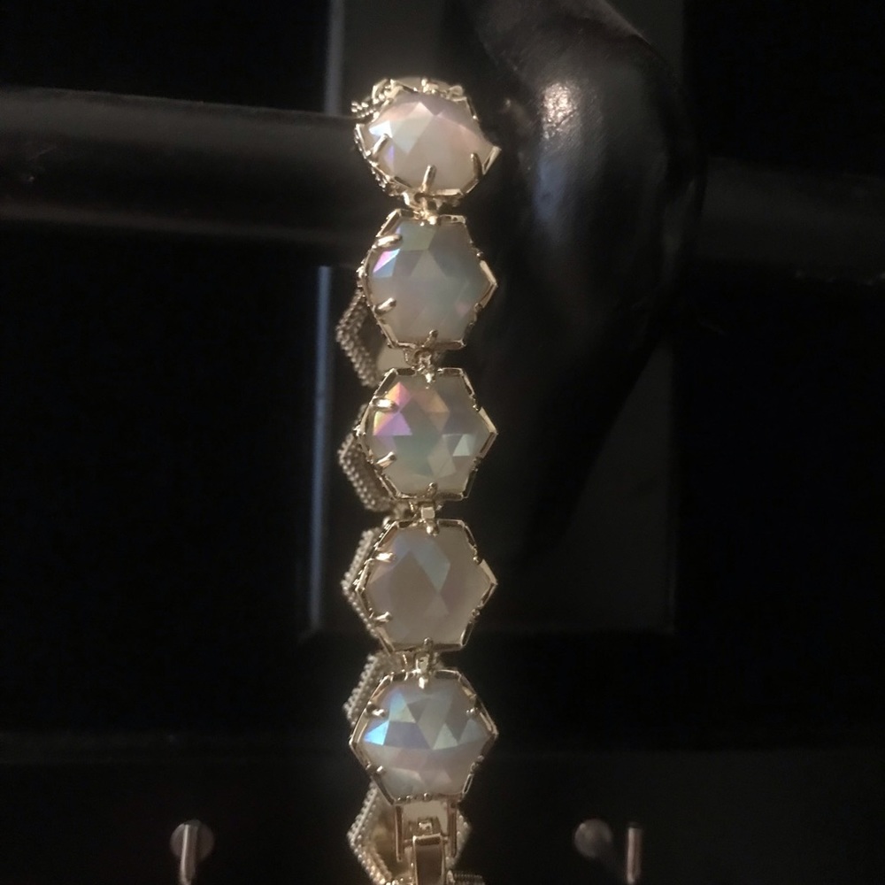 🤍 Grace bracelet 🤍 - Picture 3 of 6